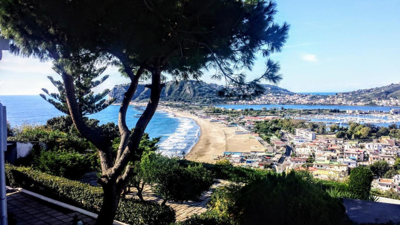 Le Camerelle Bacoli Bagian luar foto